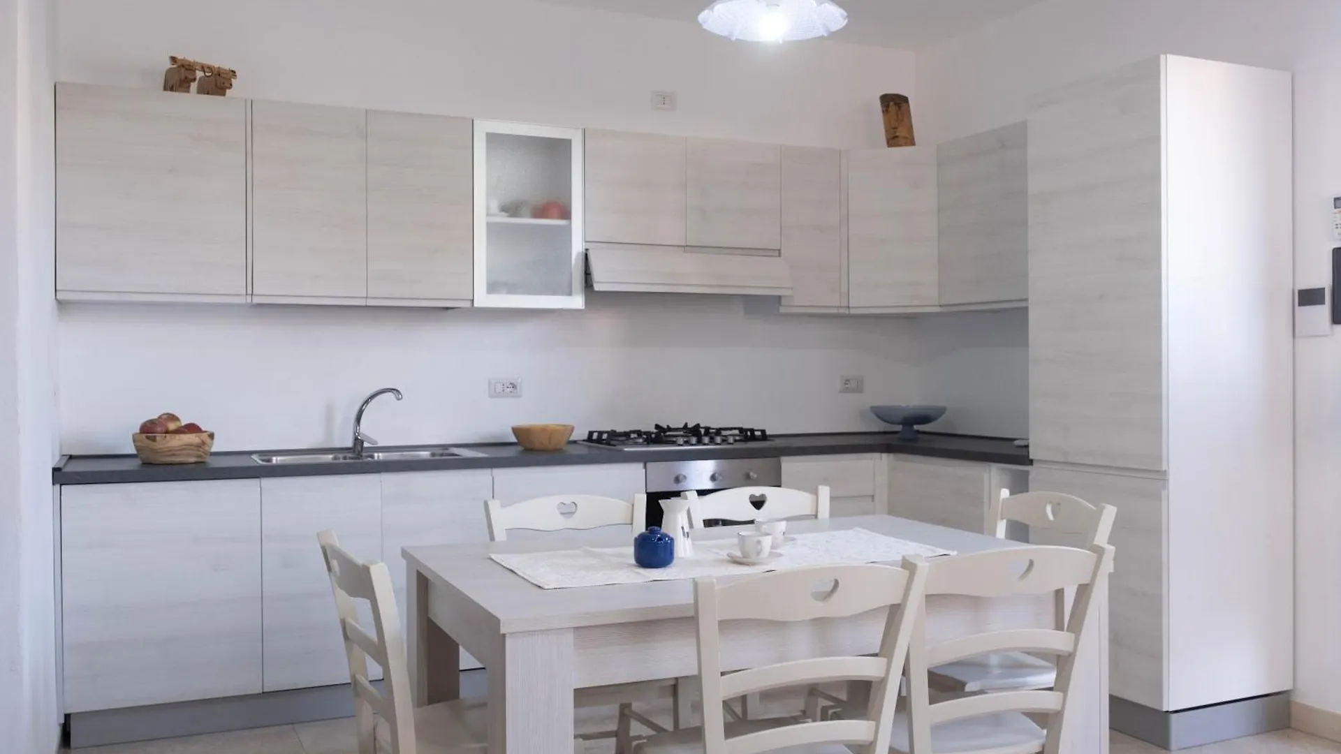 Via Anagni 55, Guest House contacts